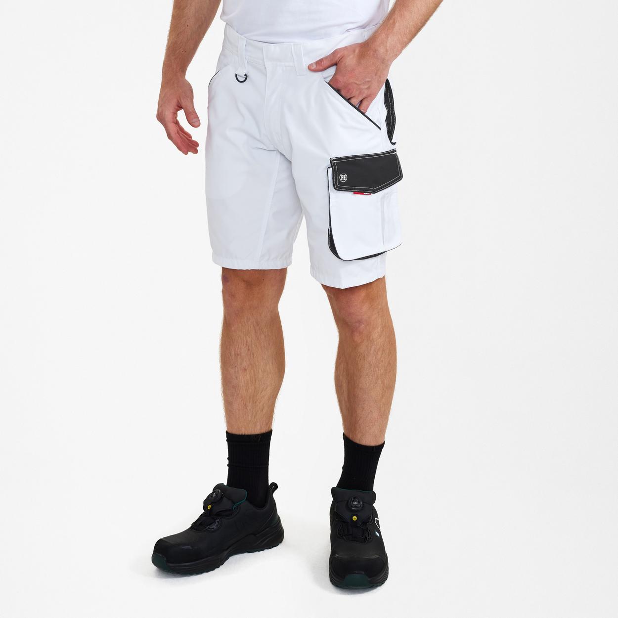 ENGEL Galaxy Arbeitsshorts in Weiss/Anthrazit Grau, Größe 54