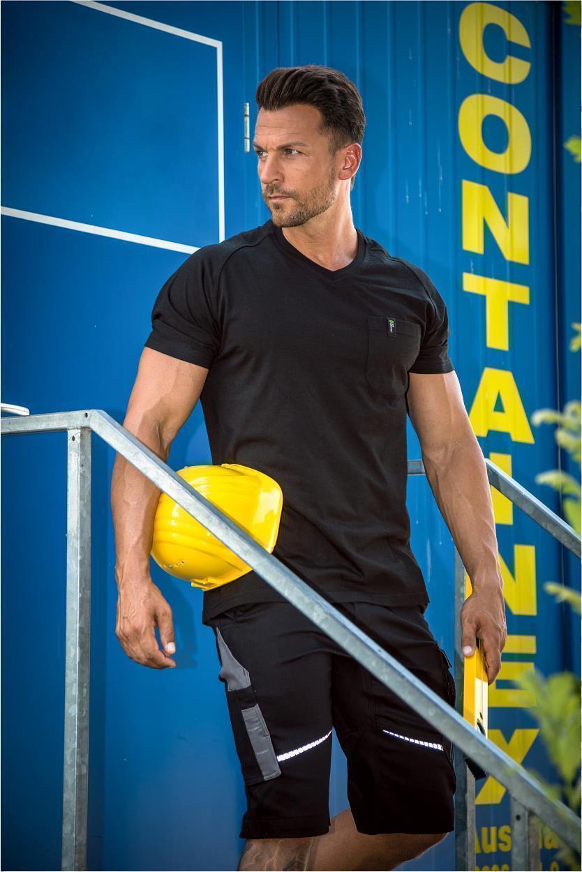 T-Shirt V-Neck Uwe FLEXT05 Flex Line in Schwarz, Gr. XS von Leibwächter