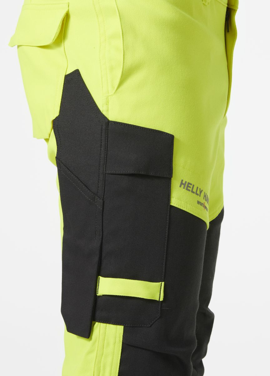 Arbeitshose Klasse 2 Fyre in HI VIS Yellow, Gr. 116 von Helly Hansen Workwear