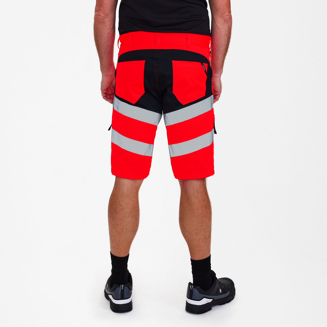 ENGEL Safety Arbeitsshorts mit 2-Wege-Stretch in Rot/Schwarz, Größe 54