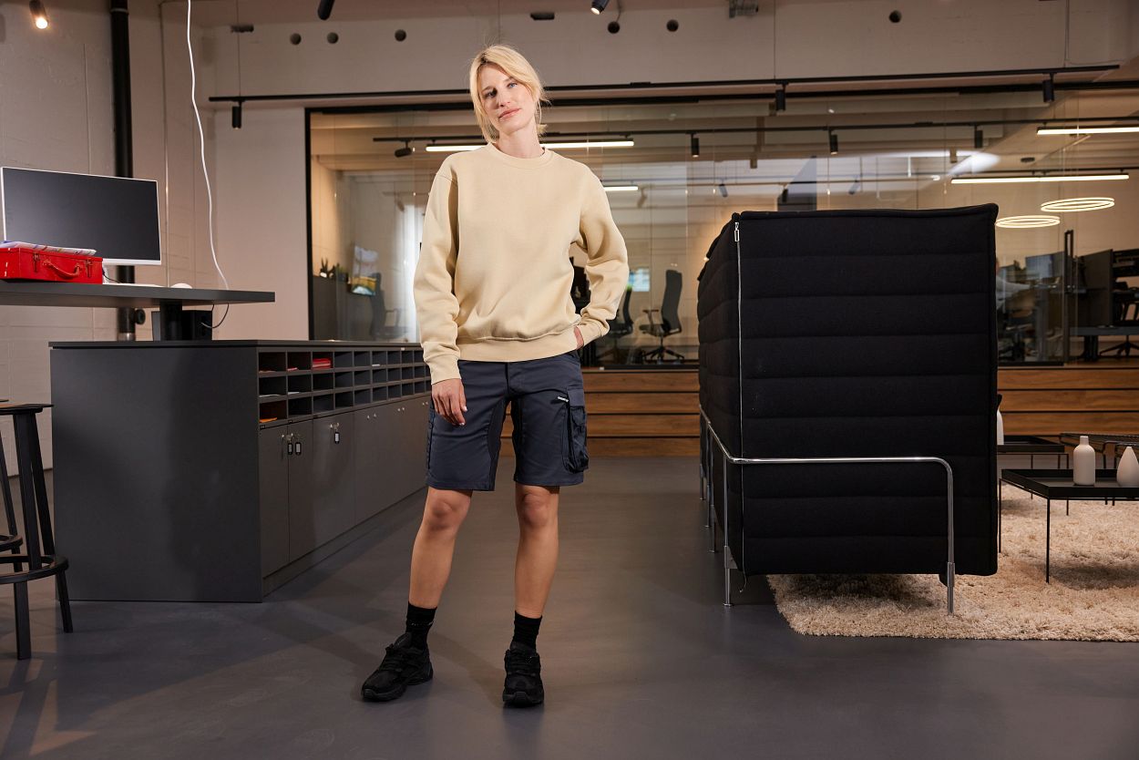 Workwear Sweatshirt "JN840" in Steel-Blue, Größe 6XL - Daiber