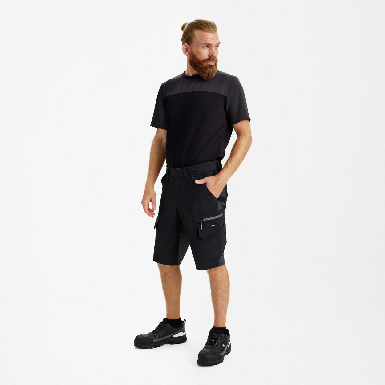 ENGEL Entire Arbeitsshorts mit 4-Wege-Stretch in Schwarz/Anthrazit Grau, Größe 54