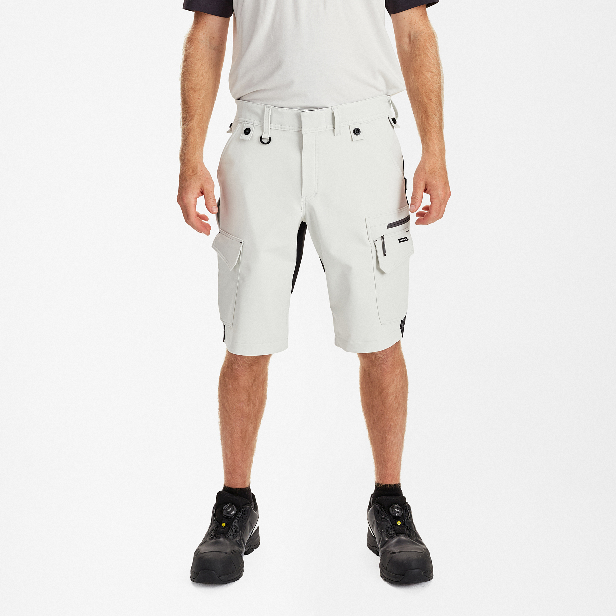ENGEL Entire Shorts mit 4-Wege-Stretch in Bone White / Anthracite Grey, Größe 54