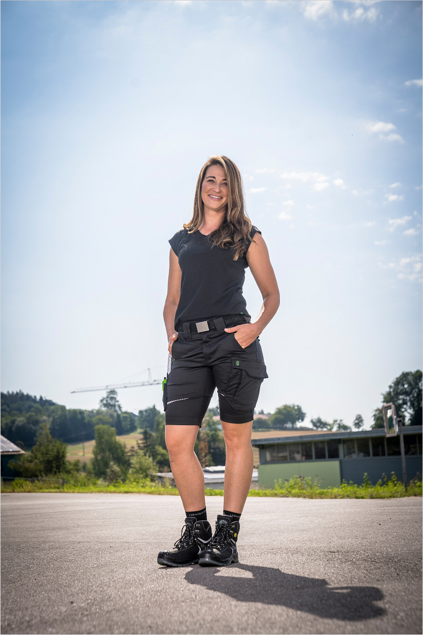 Damen-Shorts FLXDK28 Flex Line in Anthrazit/Schwarz, Gr. 36 von Leibwächter Damen-Shorts FLXDK28 Flex Line in Anthrazit/Schwarz, Gr. 52 von Leibwächter