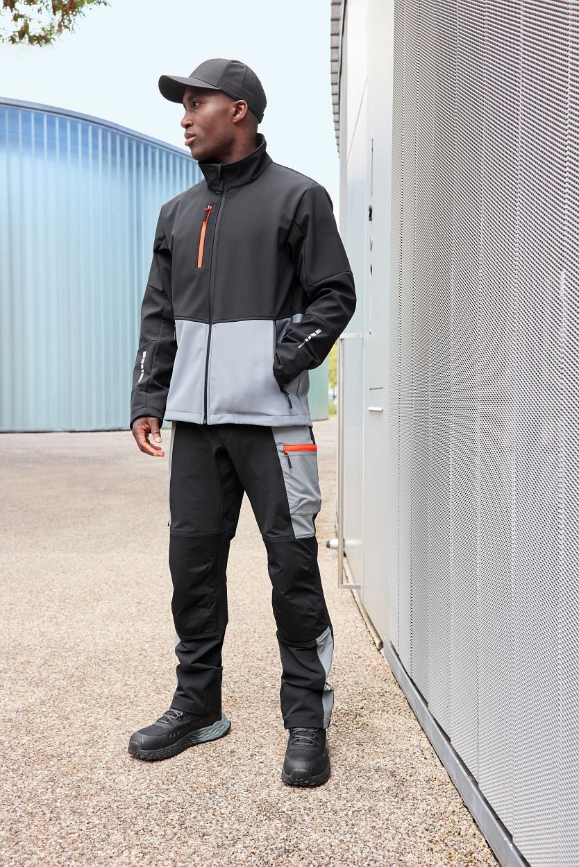 Workwear Softshell Jacket "JN1886" in White/Cement, Größe 4XL - Daiber