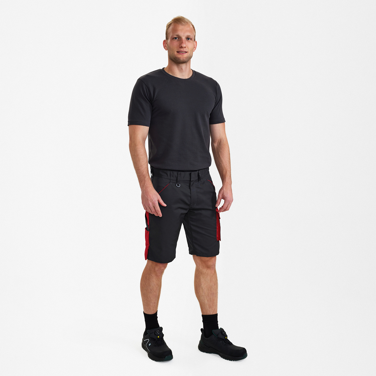 ENGEL Galaxy Light Shorts in Anthrazit Grau/Tomato Red, Größe 54