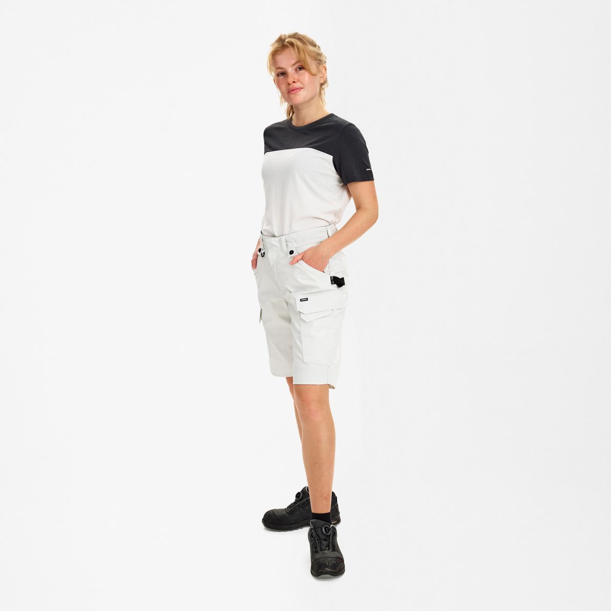 ENGEL Entire Damen Arbeitsshorts mit 2-Wege-Stretch in Bone White, Größe 48
