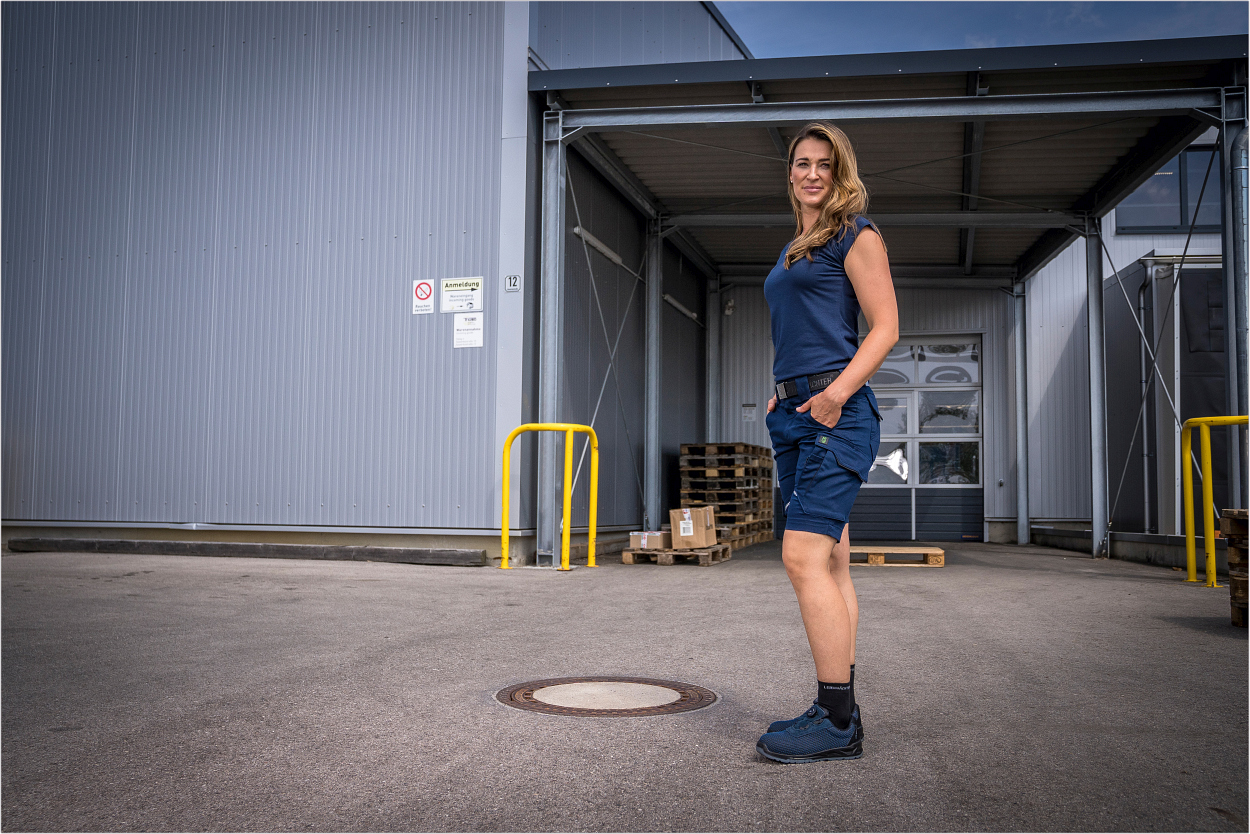 Damen Shorts Flex Line Marine/Schwarz FLXDK, Gr. 52 von Leibwächter