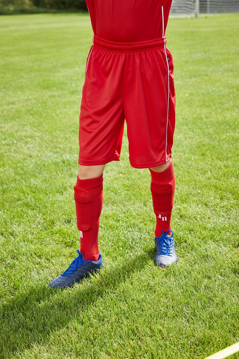 Basic Team Shorts Junior "JN387K" in White/Black, Größe 2XL - Daiber