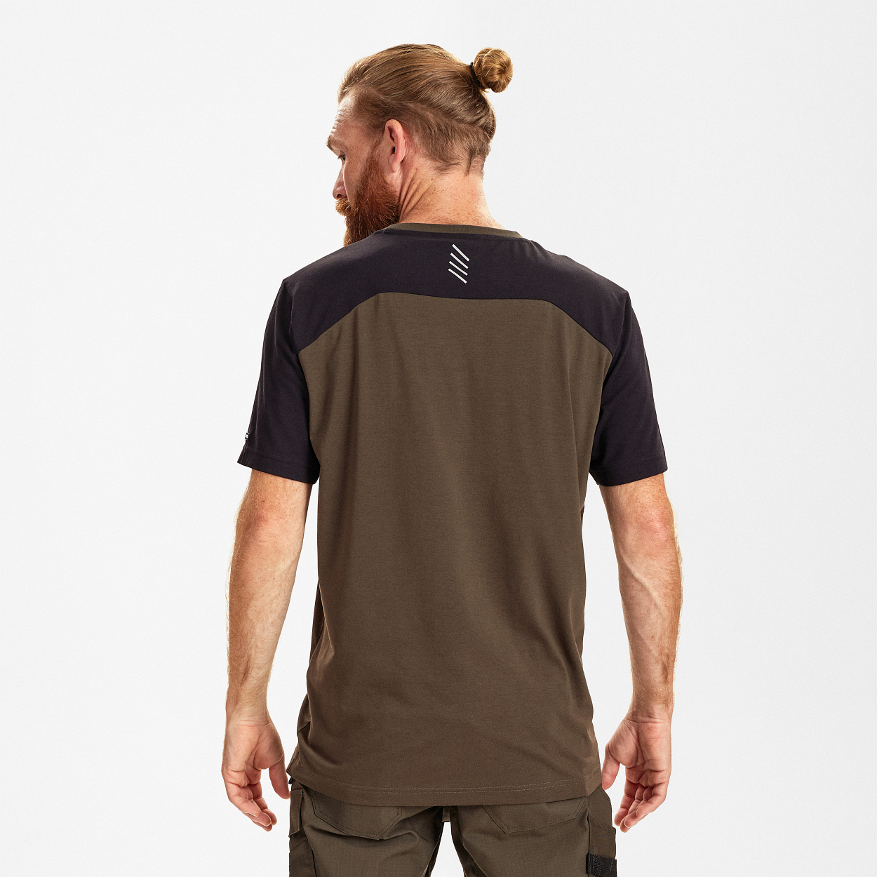 ENGEL Entire T-Shirt in Forest Green/Schwarz, Größe XS