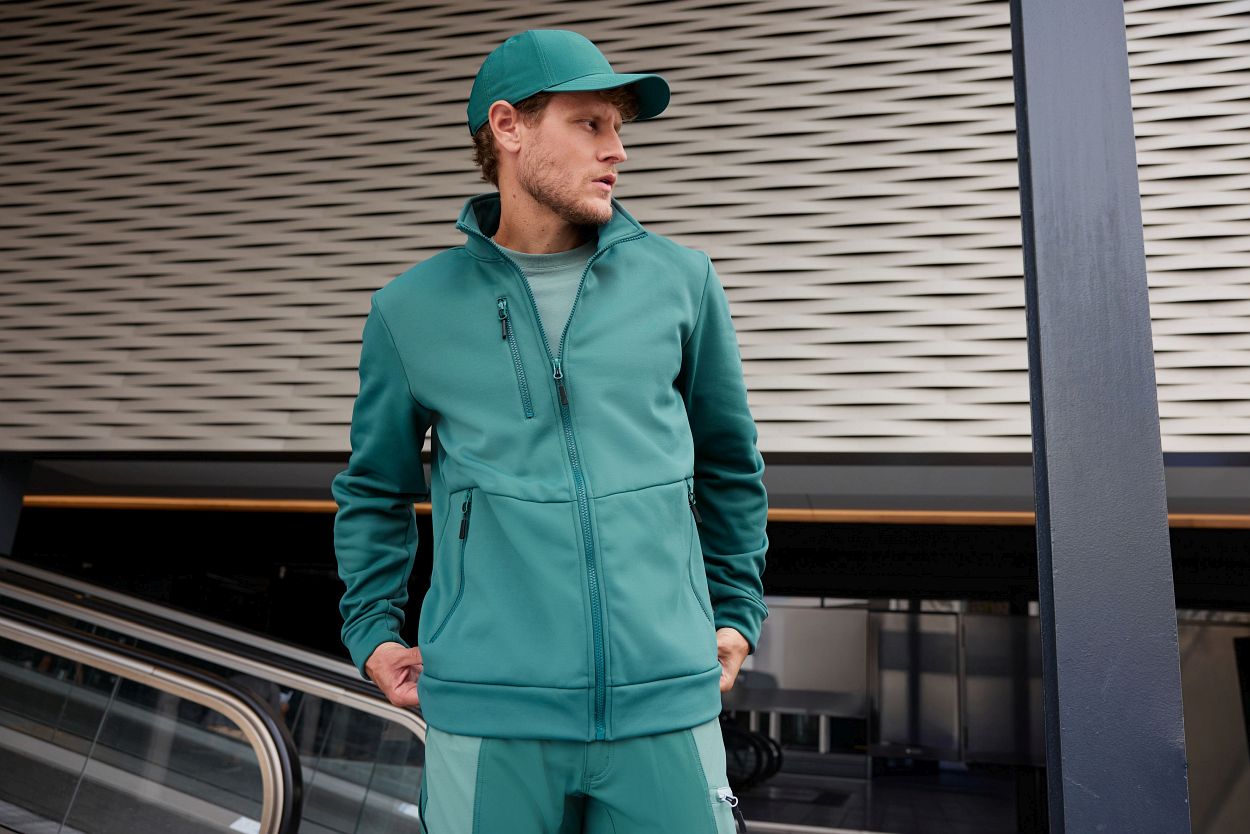 Workwear Fleece Jacket "JN1876" in Red, Größe 4XL - Daiber