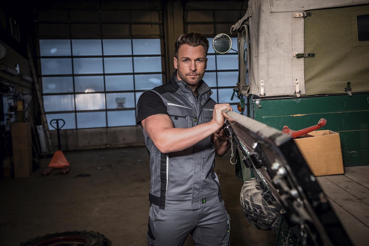 Bundhose Flex Line in Grau-Schwarz, Gr. 98 von Leibwächter