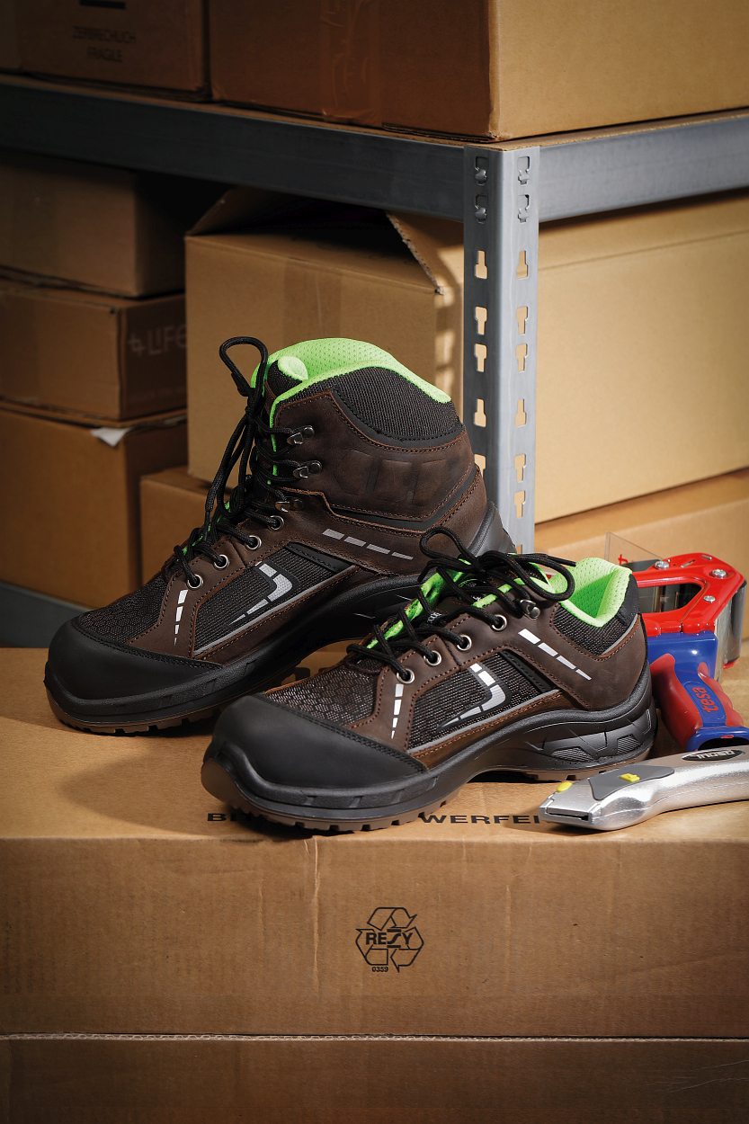 Stiefel niedrig L6315 Bremen in Schwarz/Braun, Gr. 47 von Leibwächter