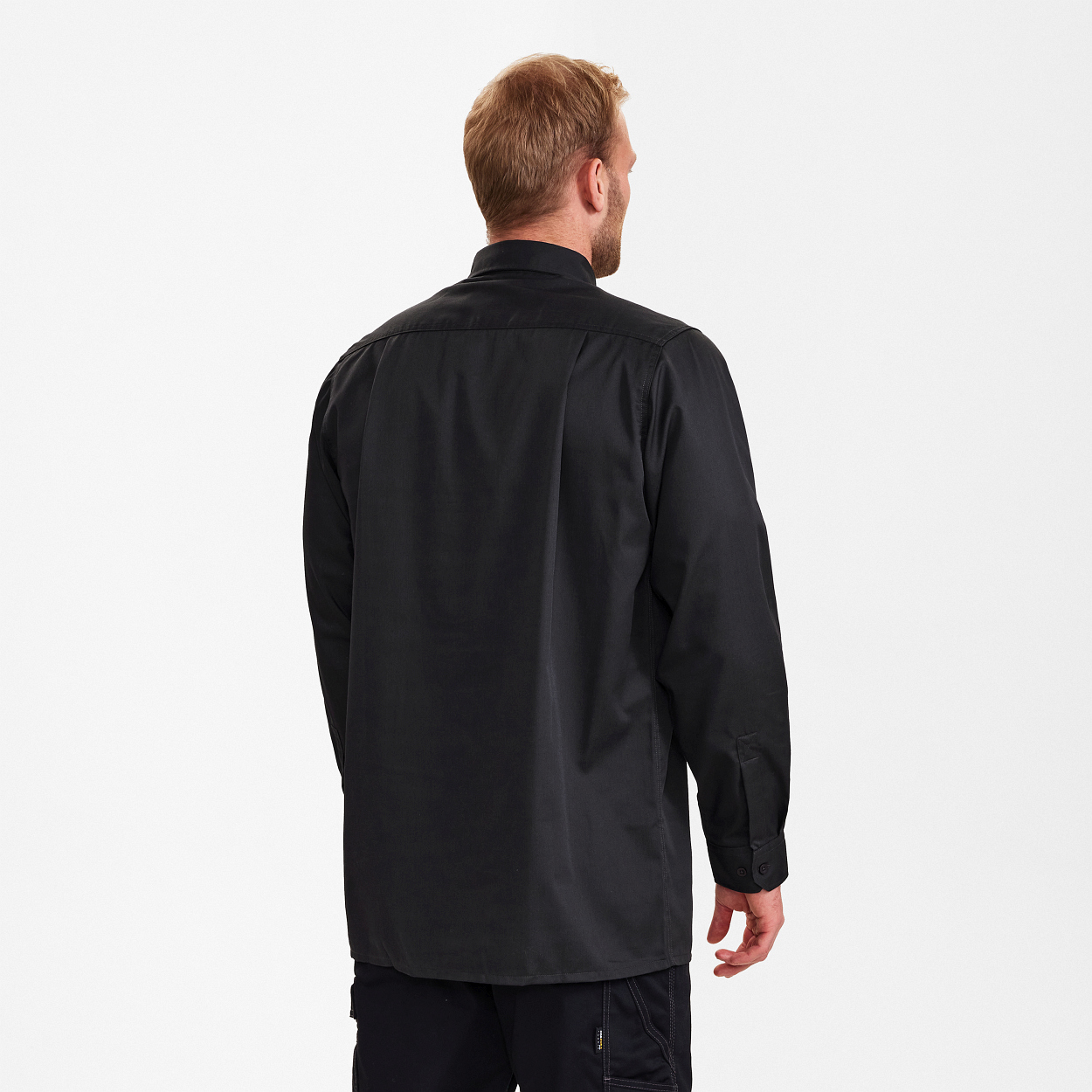 ENGEL Extend langärmliges Herrenhemd in Anthrazit Grau, Größe 43/44