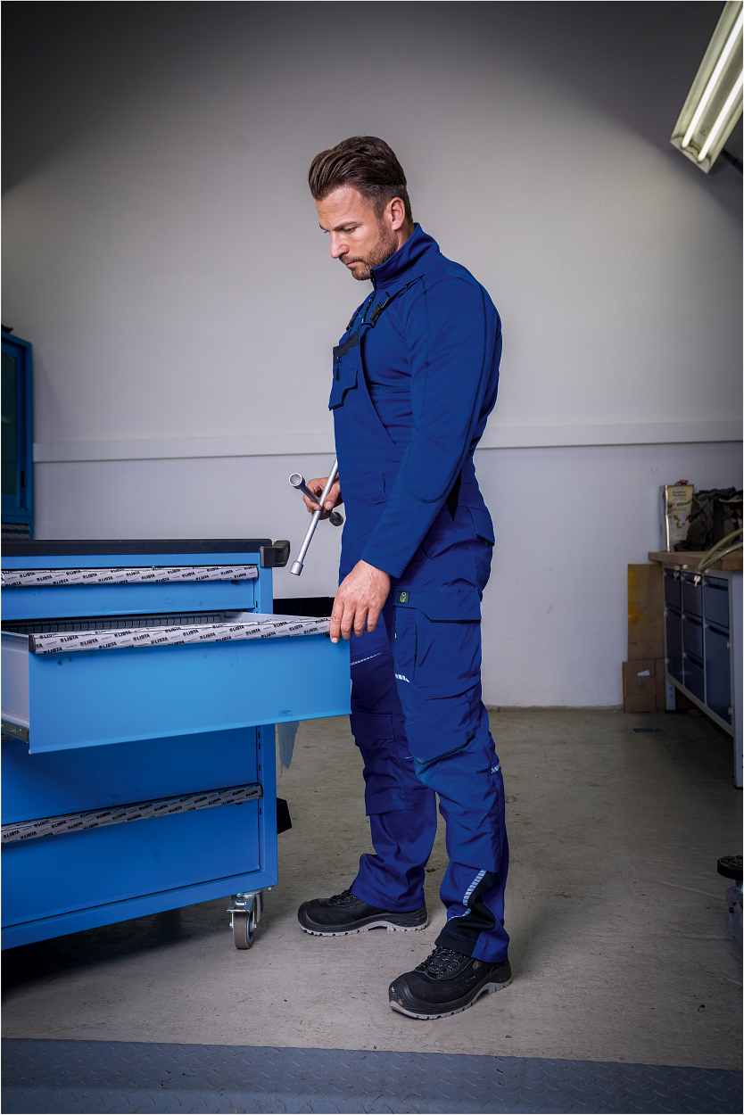 Latzhose FLEXL20 Flex Line in Kornblau/Schwarz, Gr. 70 von Leibwächter