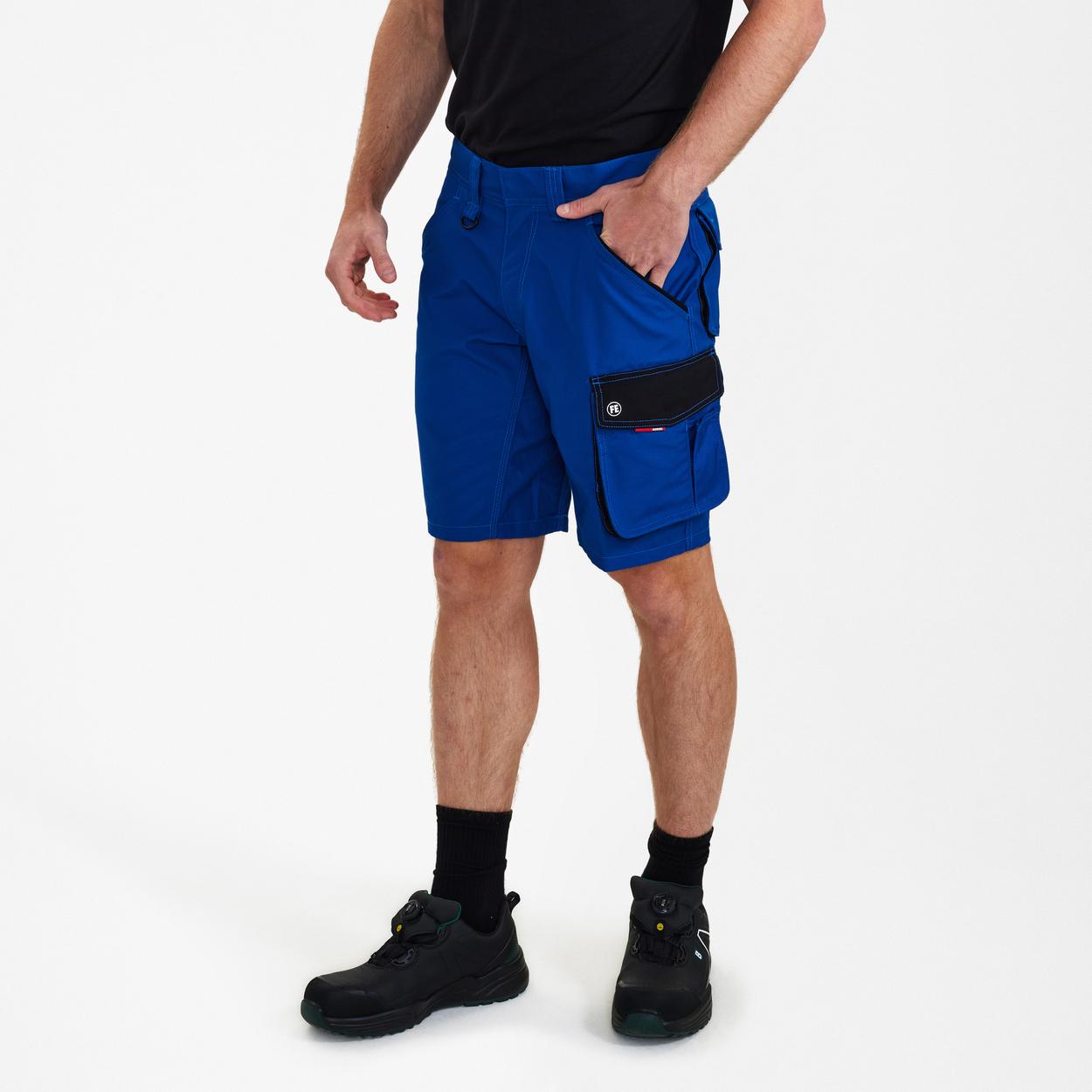 ENGEL Galaxy Arbeitsshorts in Surfer Blue/Schwarz, Größe 54