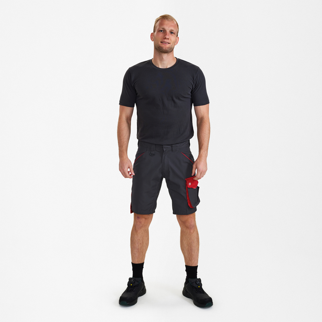 ENGEL Galaxy Shorts in Anthrazit Grau/Tomato Red, Größe 54