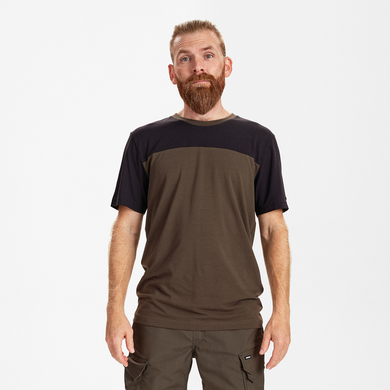 ENGEL Entire T-Shirt in Forest Green/Schwarz, Größe XS