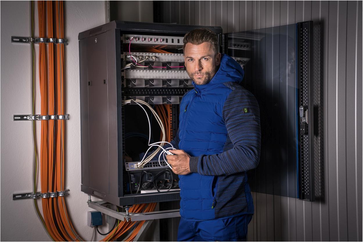 Herren Hybridjacke Casual Line Kornblau CAHYJ, Gr. 2XL von Leibwächter