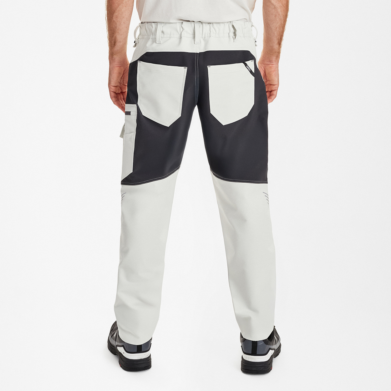 ENGEL Entire Servicehose mit 4-Wege Stretch in Bone White / Anthracite Grey, Größe 26