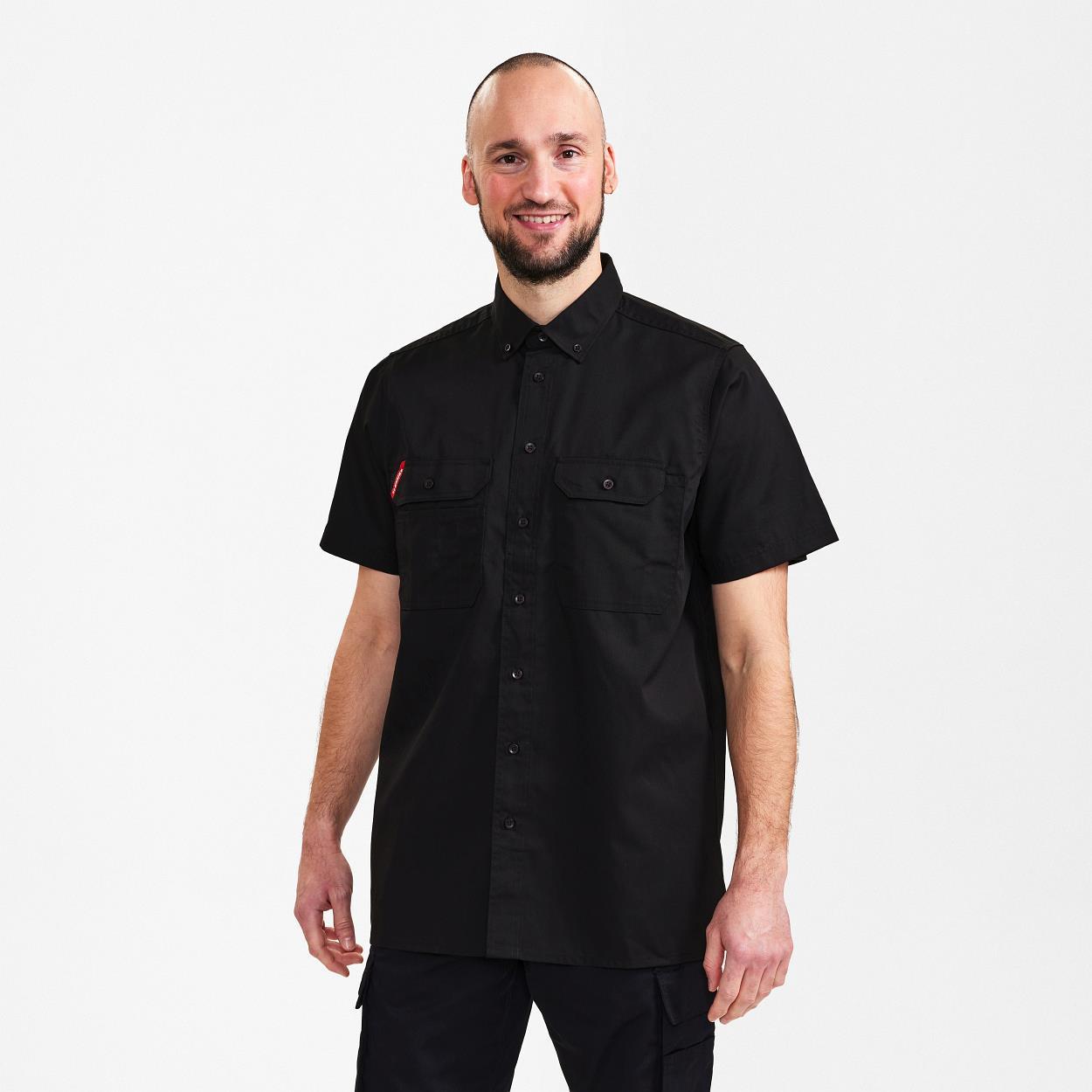 ENGEL Extend kurzärmliges Herrenhemd in Schwarz, Größe 45/46