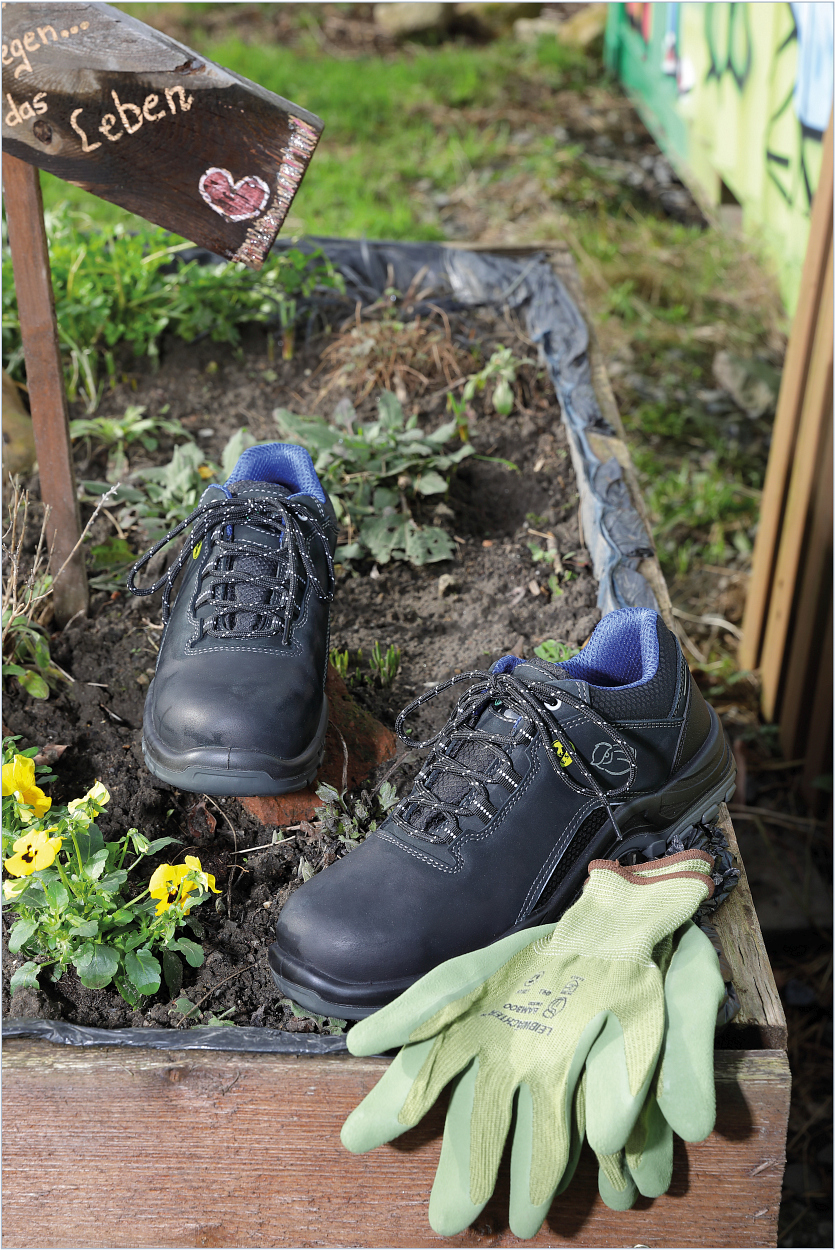 Halbschuh L3141 Linz in Schwarz, Gr. 47 von Leibwächter