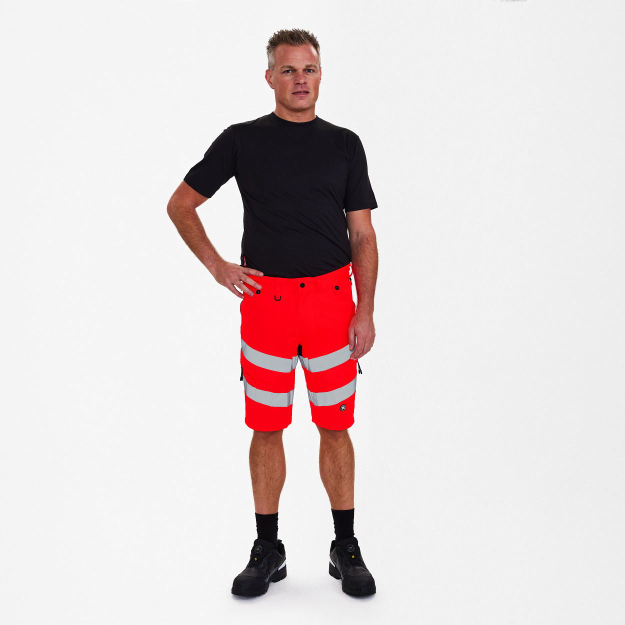 ENGEL Safety Arbeitsshorts mit 2-Wege-Stretch in Rot/Schwarz, Größe 54