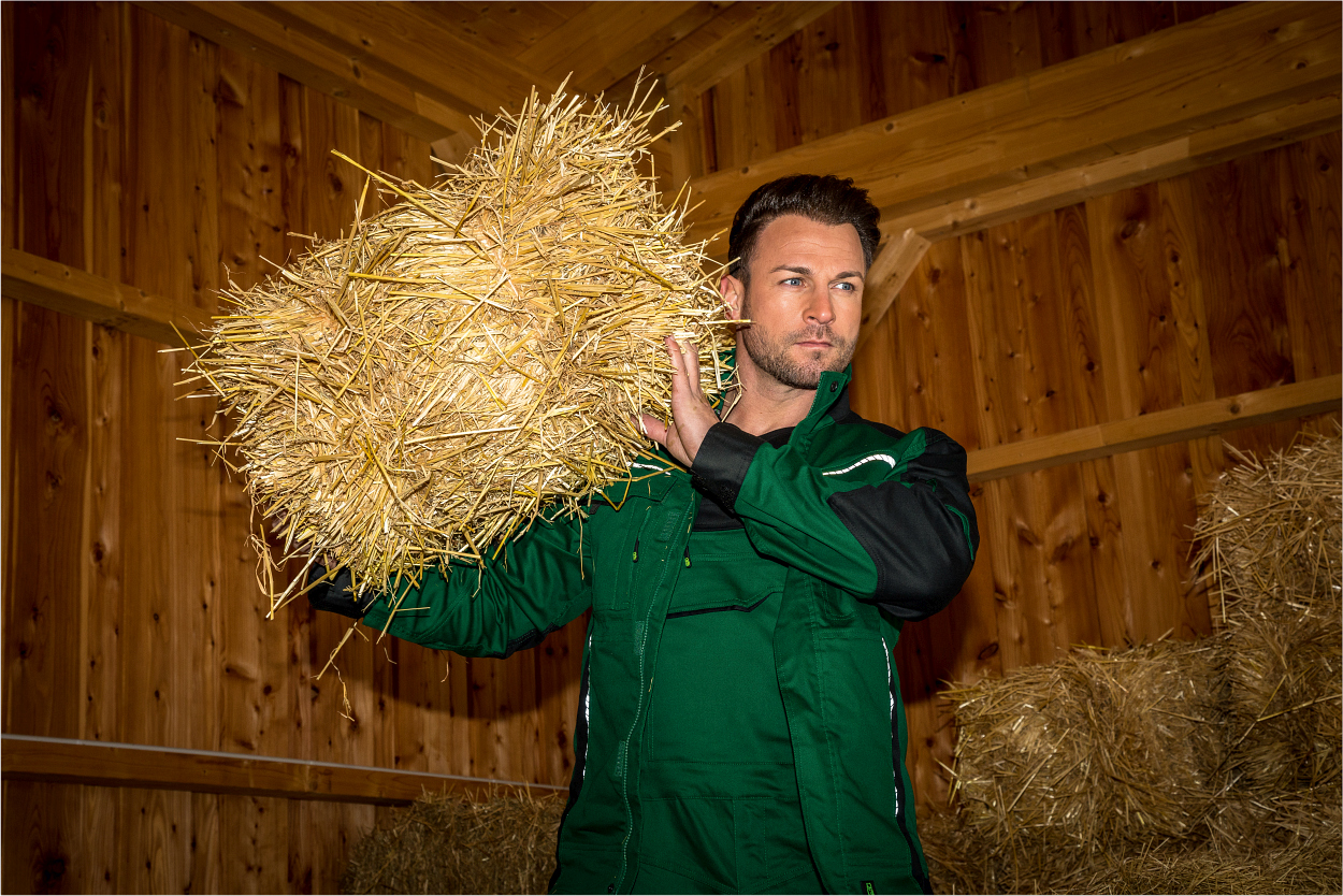 Bundjacke Flex Line Grün/Schwarz FLEXJ, Gr. 3XL von Leibwächter Latzhose Flex Line Grün/Schwarz FLEXL, Gr. 98 von Leibwächter