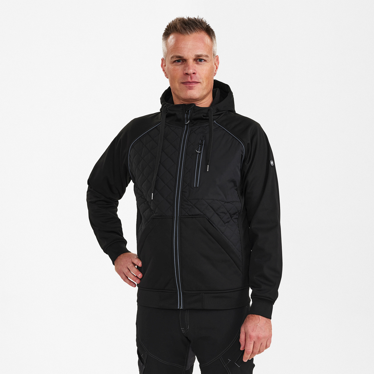 X-treme Softshelljacke mit Kapuze in Schwarz, Größe XS