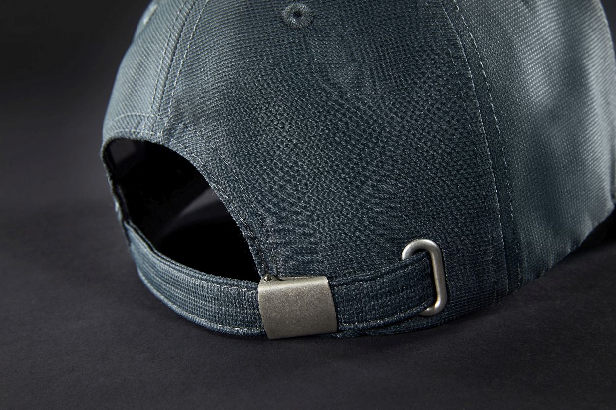 6 Panel Workwear Cap - COLOR - "MB6235" in White, Größe One Size - Daiber