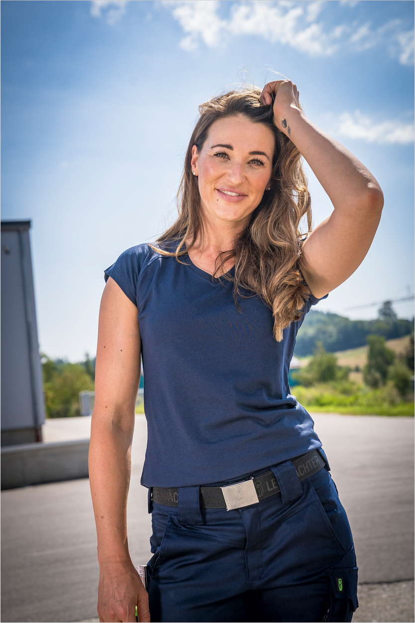 Damen T-Shirt "Lisa" Flex Line Marine FLXDT, Gr. 52 von Leibwächter