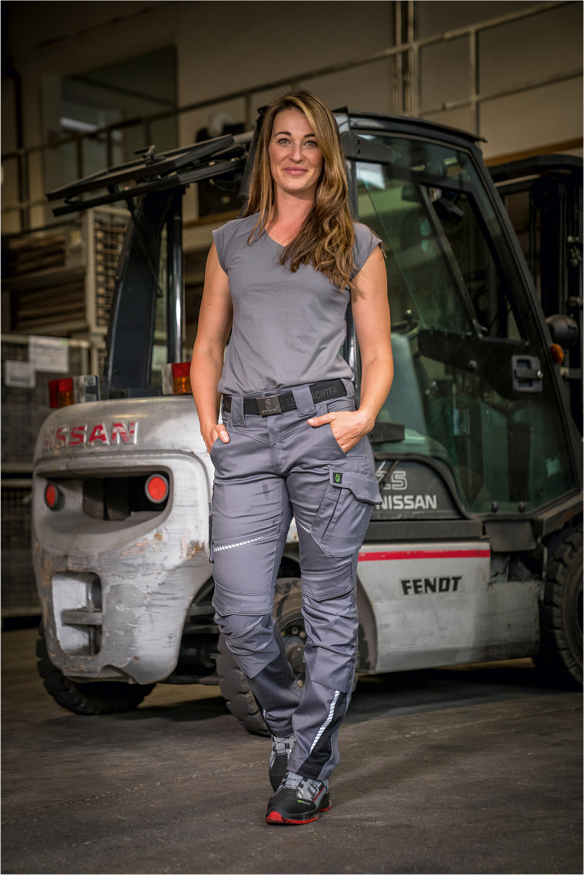 Damen T-Shirt "Lisa" Flex Line Grau FLXDT, Gr. 36 von Leibwächter Damen-Bundhose Flex Line Grau/Schwarz FLXDH, Gr. 52 von Leibwächter