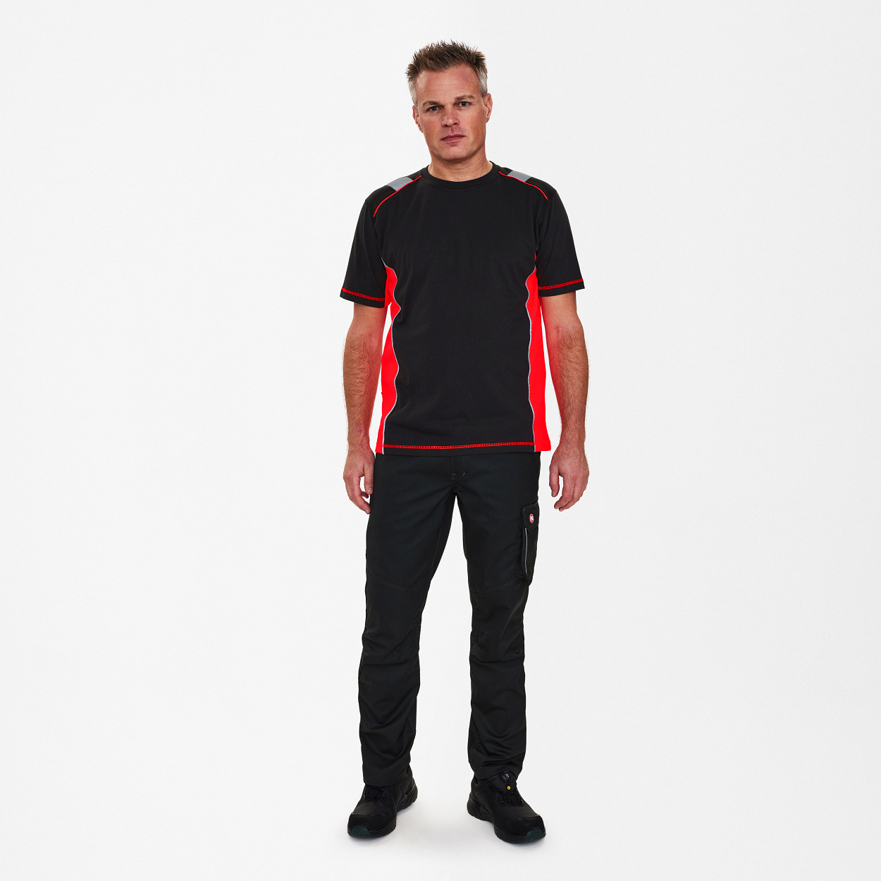 ENGEL Cargo T-Shirt in Schwarz/Rot, Größe XS