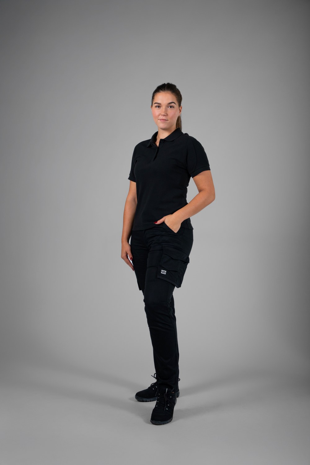 TRICORP Poloshirt Redefined Damen in Black – Modellansicht