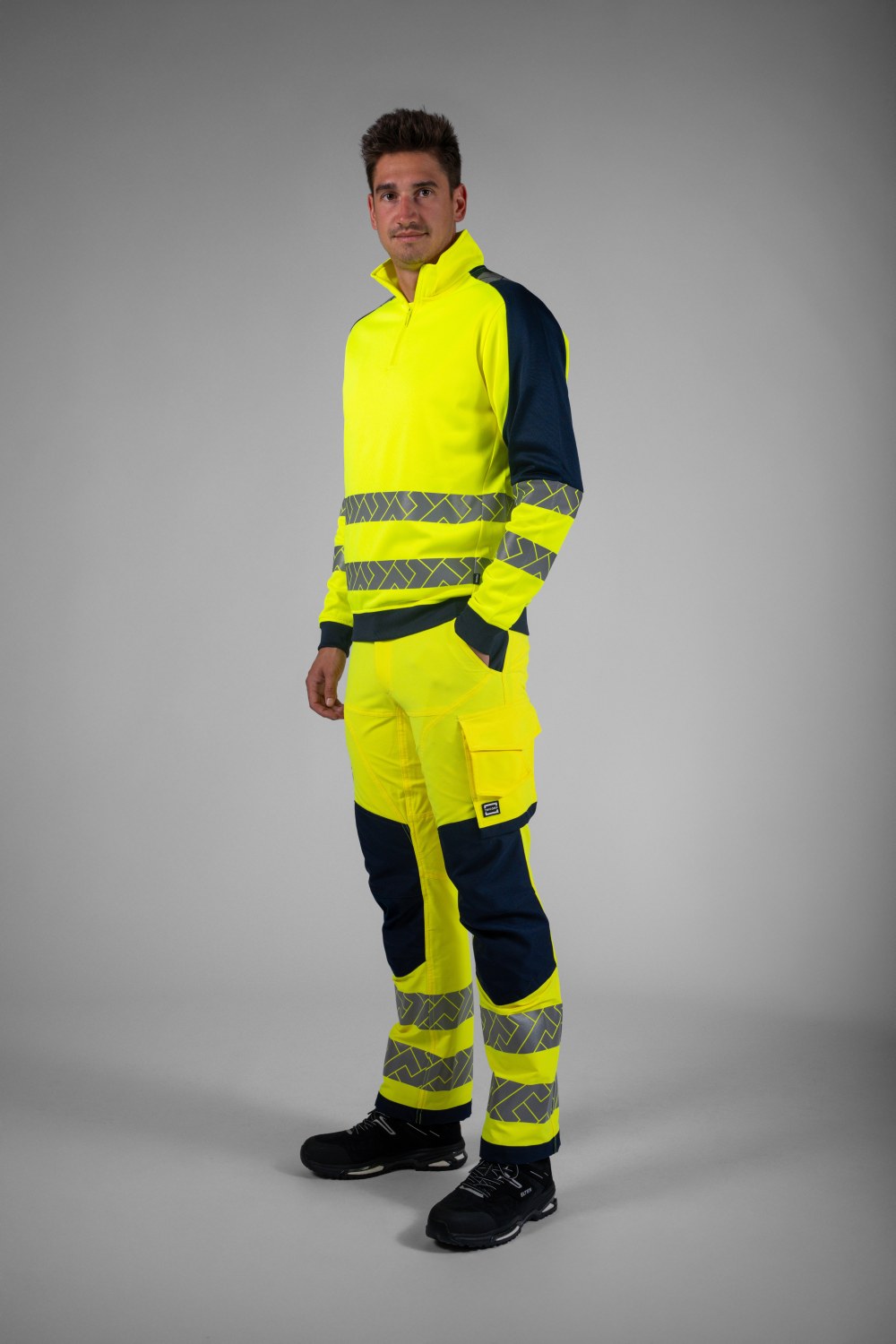 TRICORP 1/4 Zip Sweatshirt High Vis Redefined Industriell Waschbar in Fluoryellow-Ink – Modellansicht
