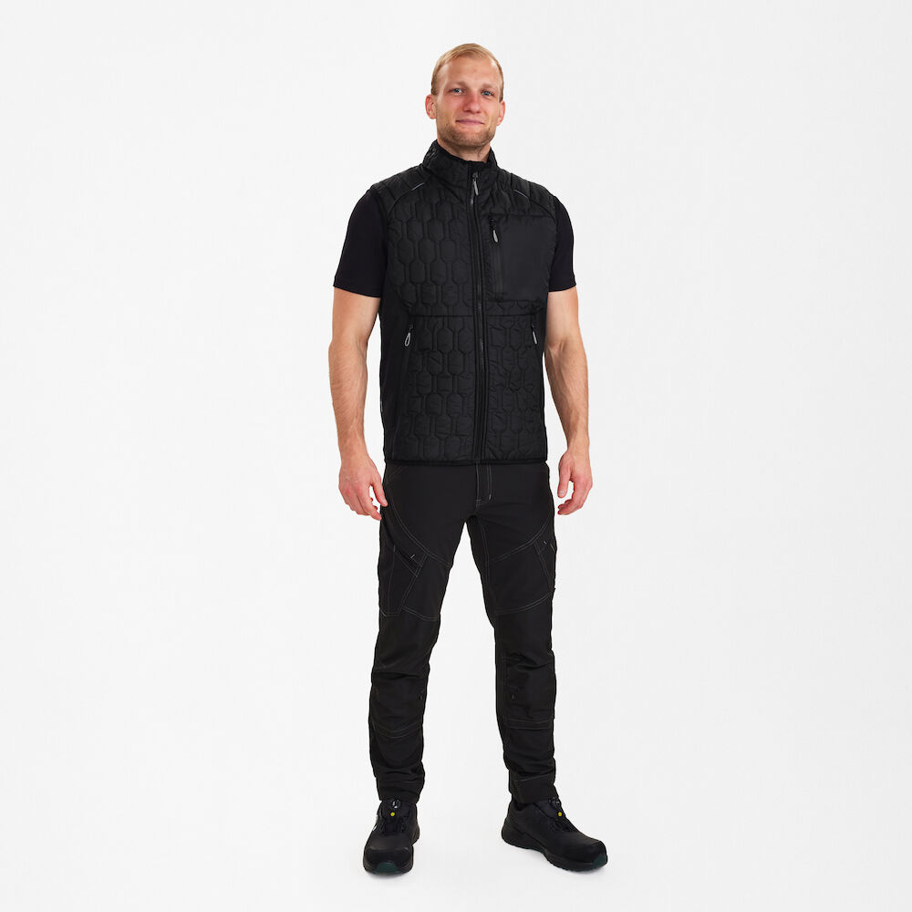 ENGEL X-treme 5370-604 Steppweste in Schwarz – Modellansicht
