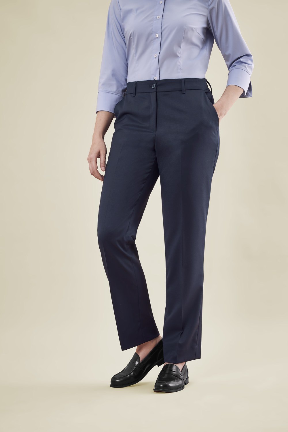 Greiff Damen-Hose RF Basic in Marine – Modellansicht