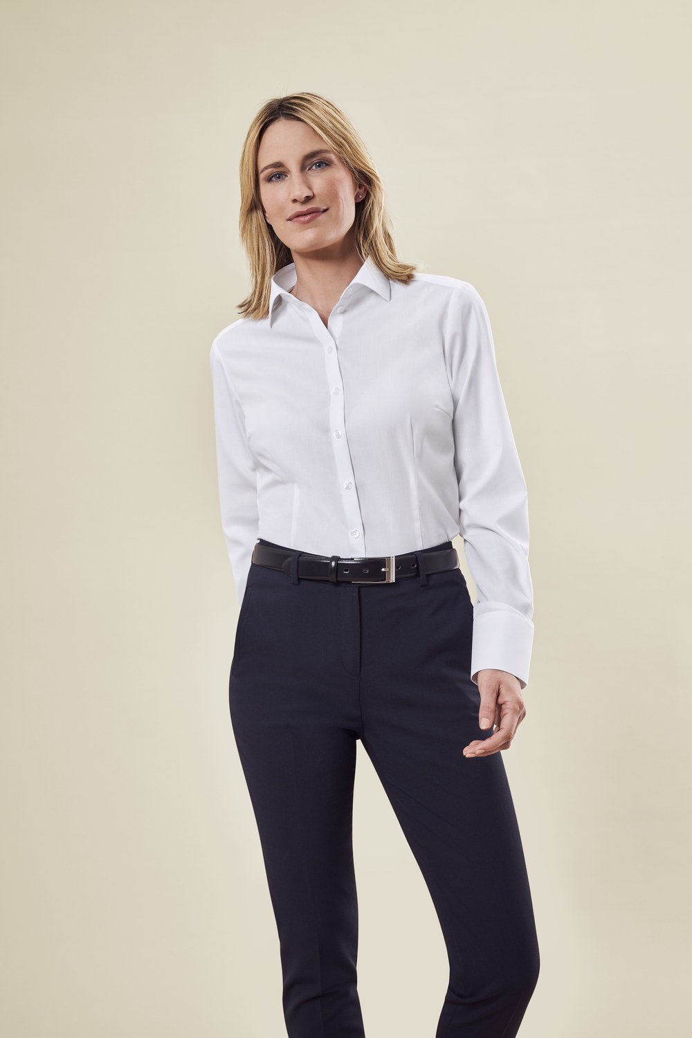 Greiff Damen-Bluse 1/1 RF Leasing in Weiß – Modellansicht
