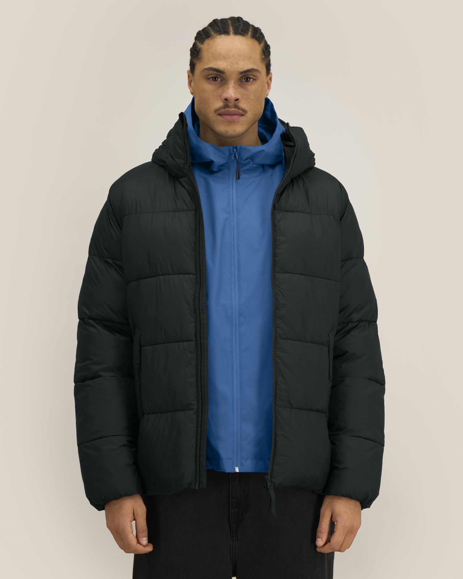 Stanley Stella Puffer 2.0 in Black – Modellansicht