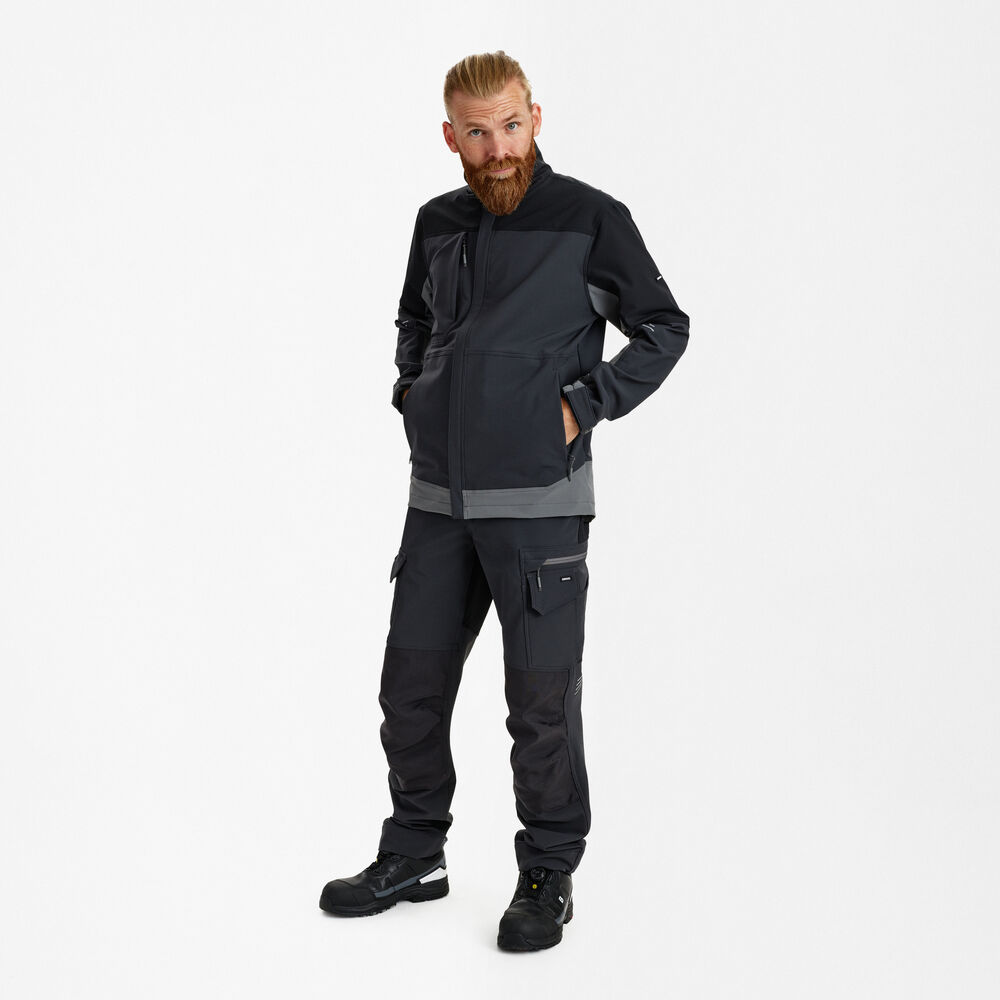 ENGEL Entire 1337-234 Arbeitsjacke mit 4-Wege-Stretch in Anthrazitgrau/Schwarz – Modellansicht