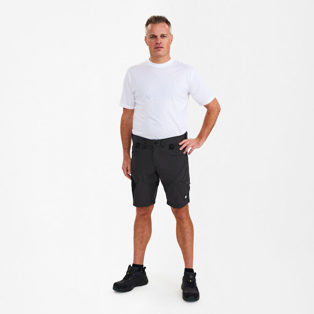 ENGEL X-treme 6366-317 Arbeitsshorts mit 4-Wege-Stretch in Anthrazit Grau – Modellansicht