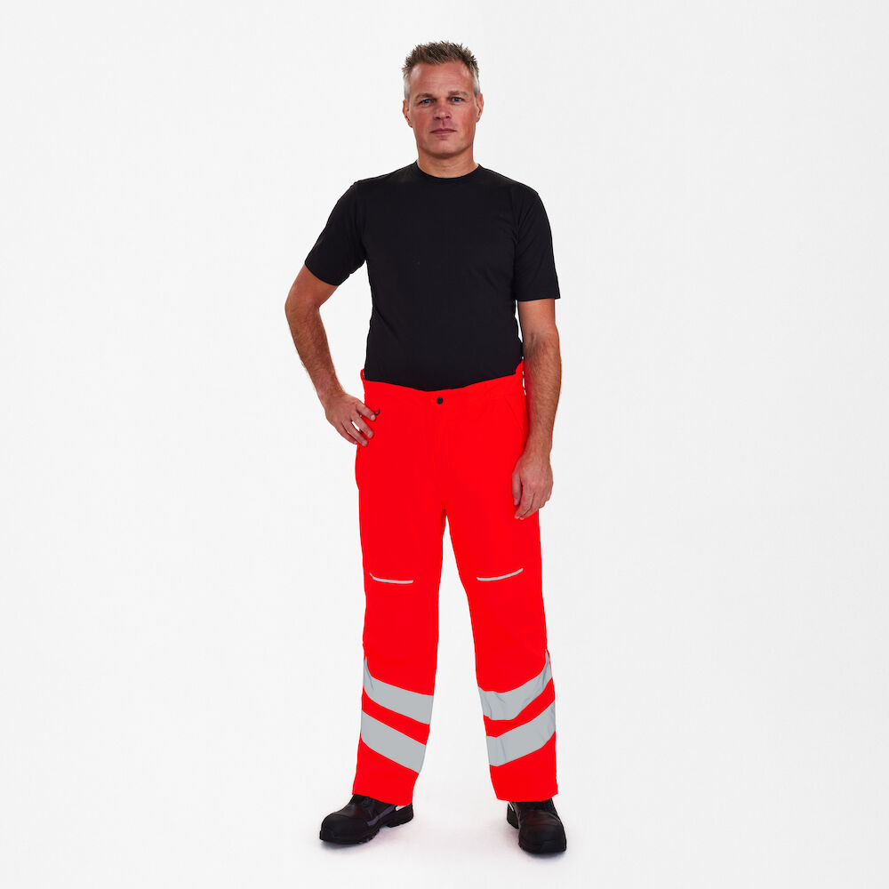 ENGEL Safety 2946-930 Winterhose in Rot – Modellansicht