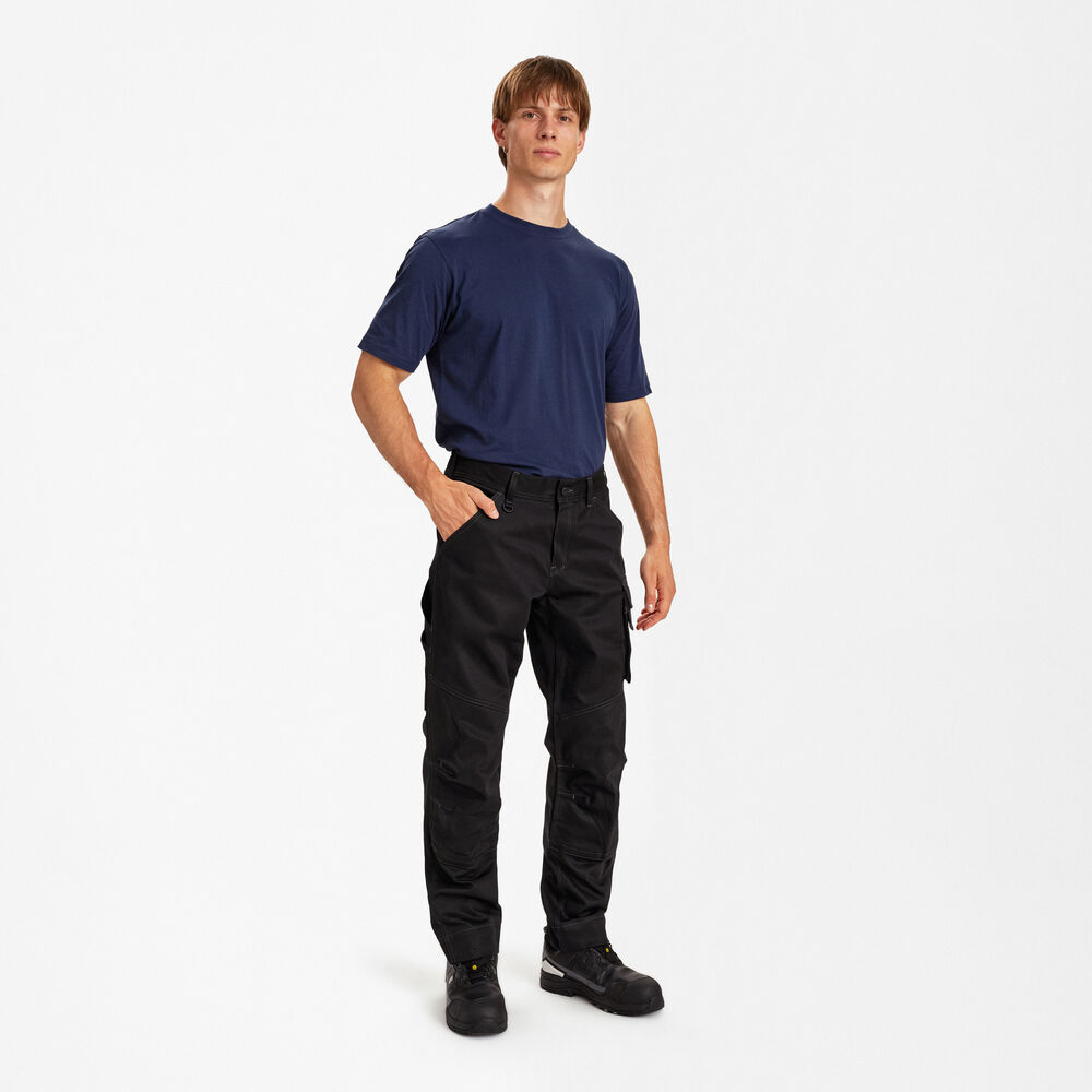 ENGEL WelCot 2130-570 Arbeitshose in Schwarz – Modellansicht