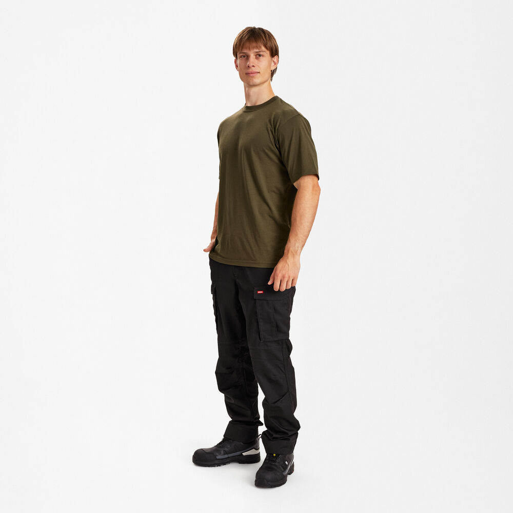 ENGEL Extend 9054-559 T-Shirt in Forest Green – Modellansicht