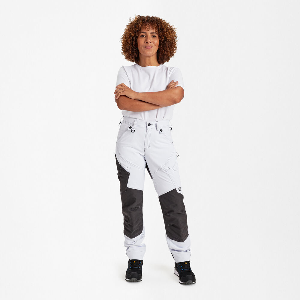 ENGEL X-treme 2361-417 Damen Arbeitshose mit 4-Wege-Stretch in Weiss – Modellansicht