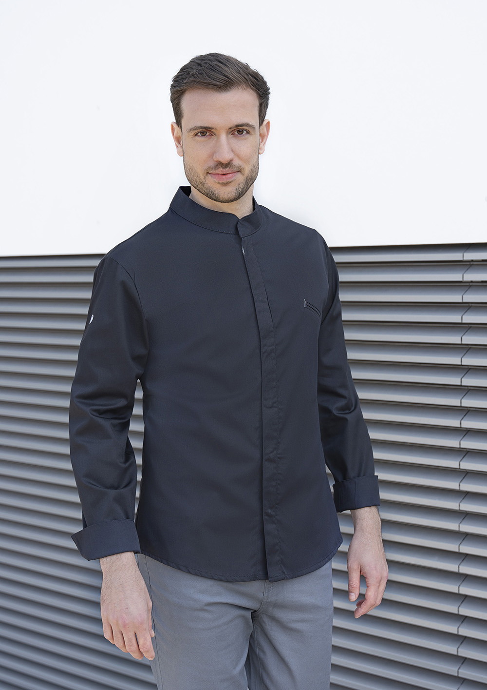 Karlowsky Kochjacke Modern-Touch in Schwarz – Modellansicht