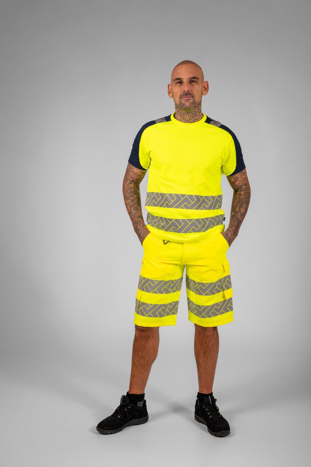 TRICORP Arbeitsshorts Funktionelle Stretch High Vis Redefined in Fluoryellow-Ink – Modellansicht