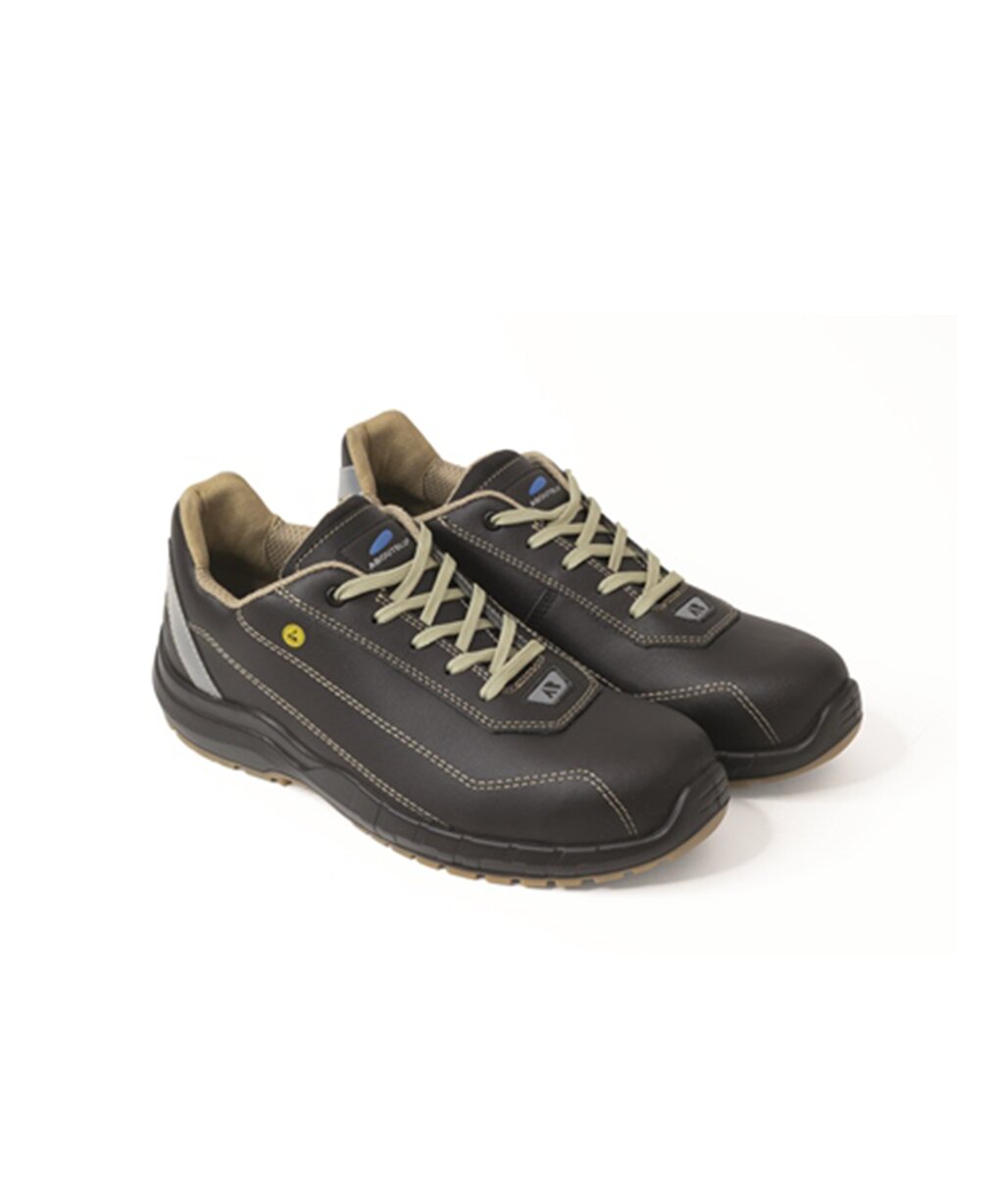 ABOUTBLU Evo low S3 in Braun – Vorderansicht