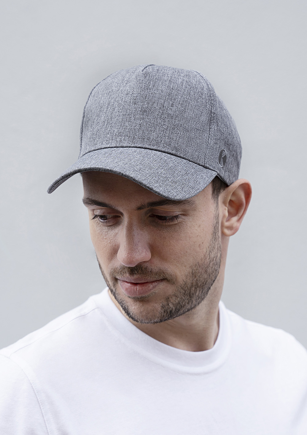 Karlowsky Baseball Cap in Grau Meliert – Modellansicht