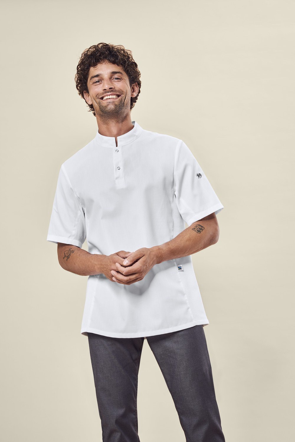 Greiff Kochshirt 1/2 RF in Weiß – Modellansicht